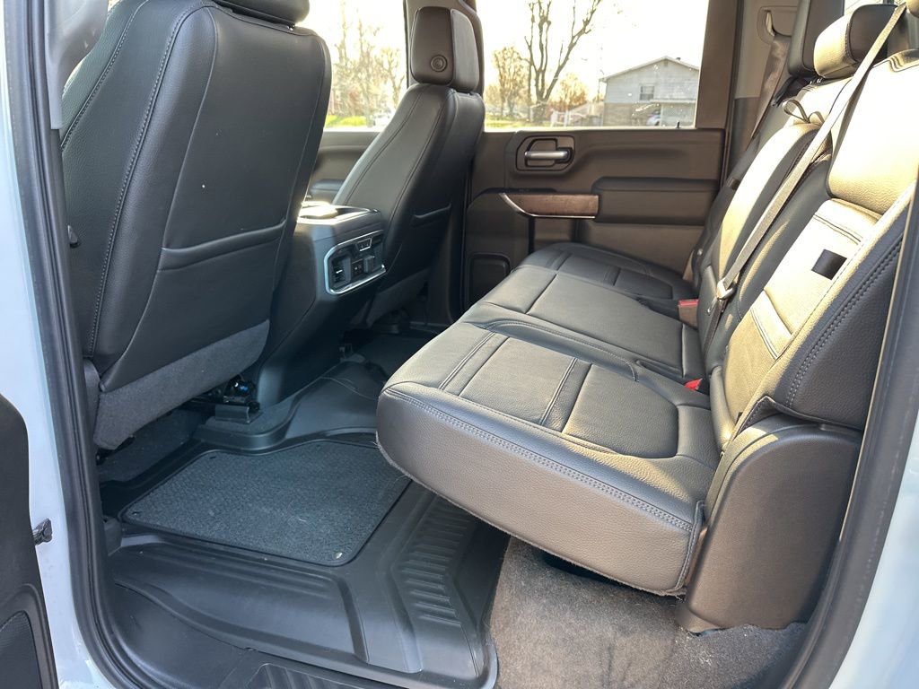 Used 2022 GMC Sierra 2500 Denali w/ Denali Ultimate Package image 10