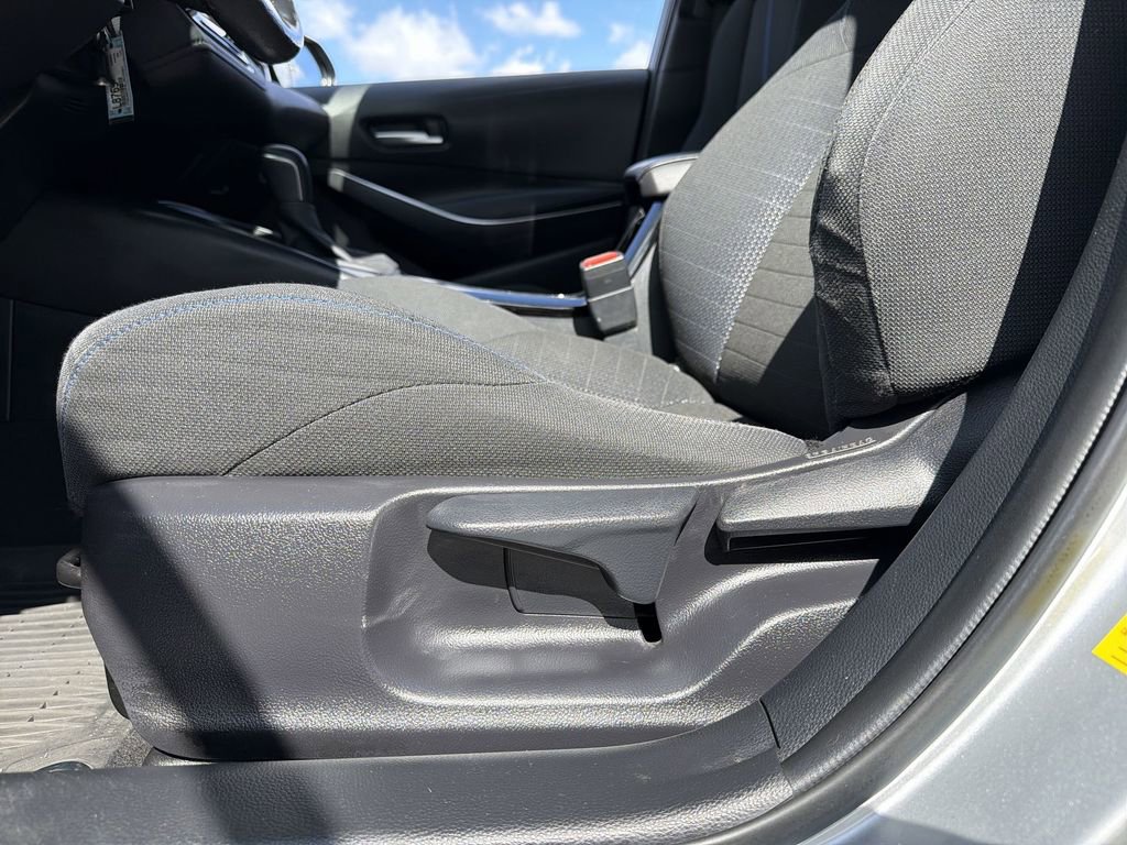 Used 2020 Toyota Corolla SE FWD image 14