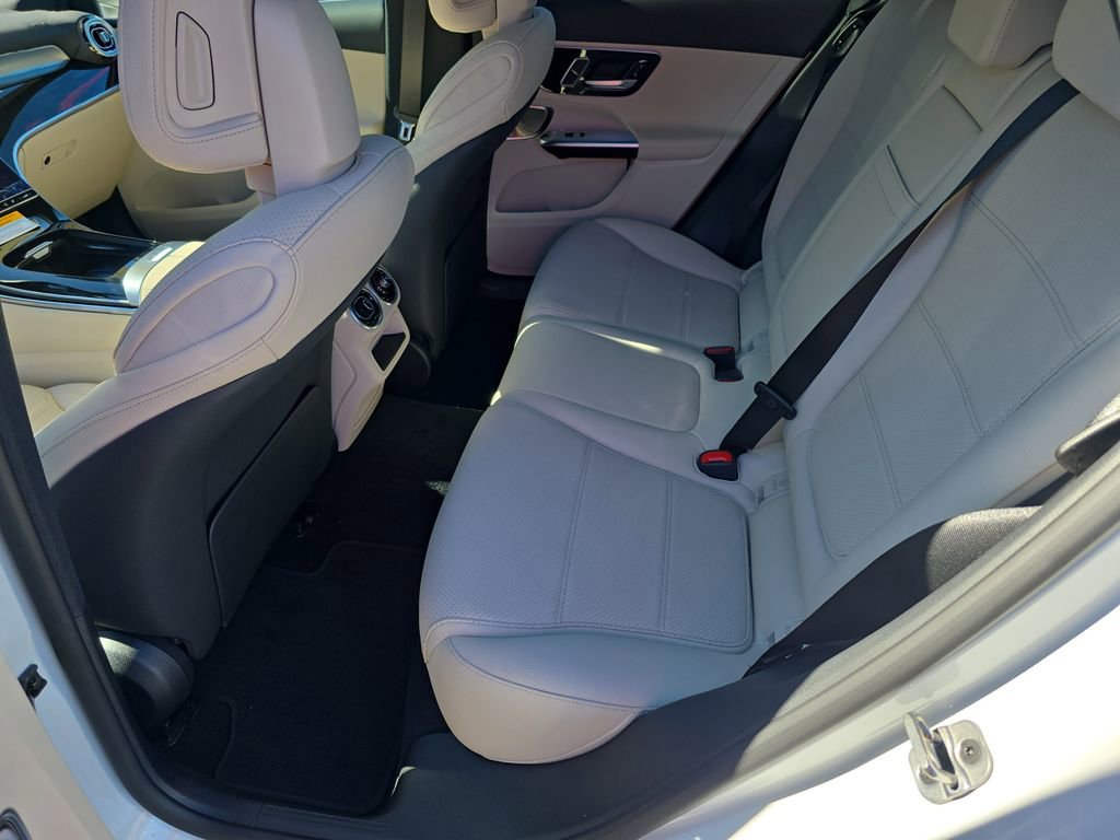 New 2026 Mercedes-Benz GLC 300 4MATIC image 10