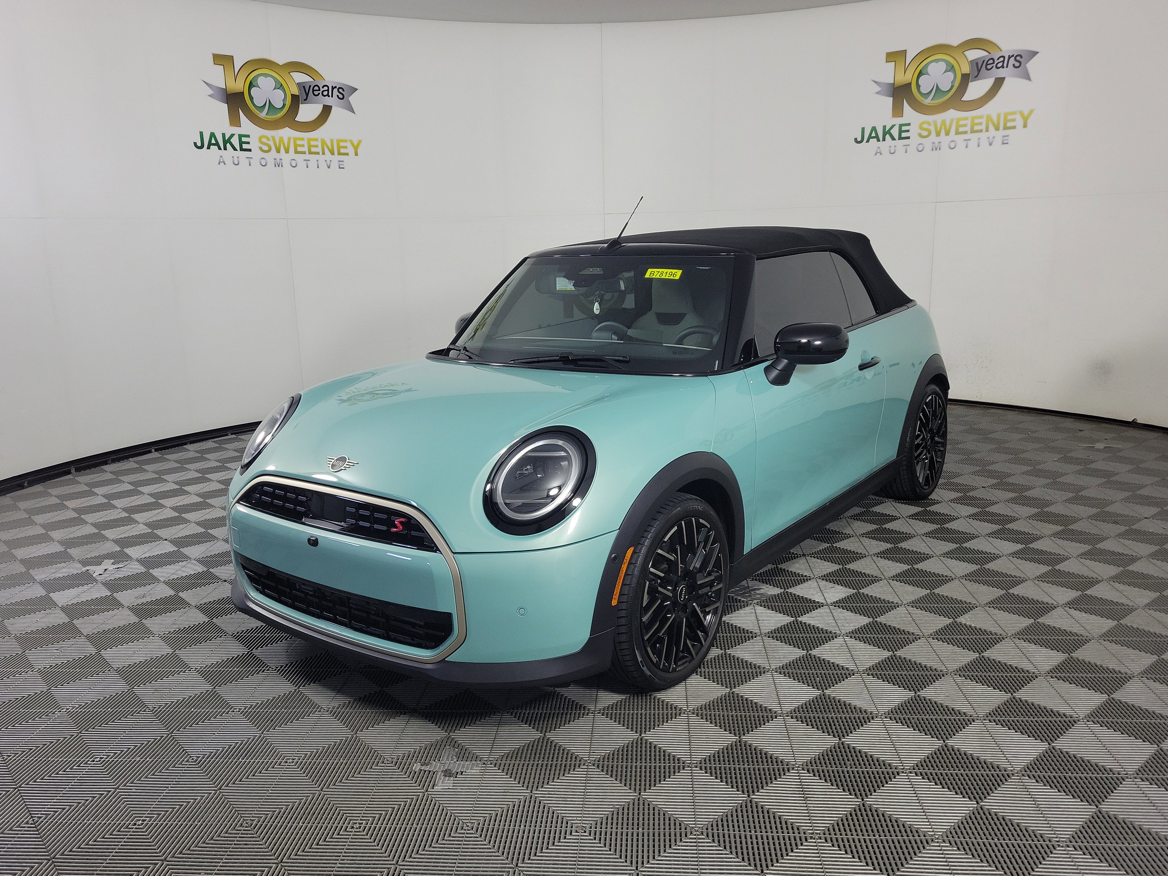 Used 2025 MINI Cooper S FWD image 3