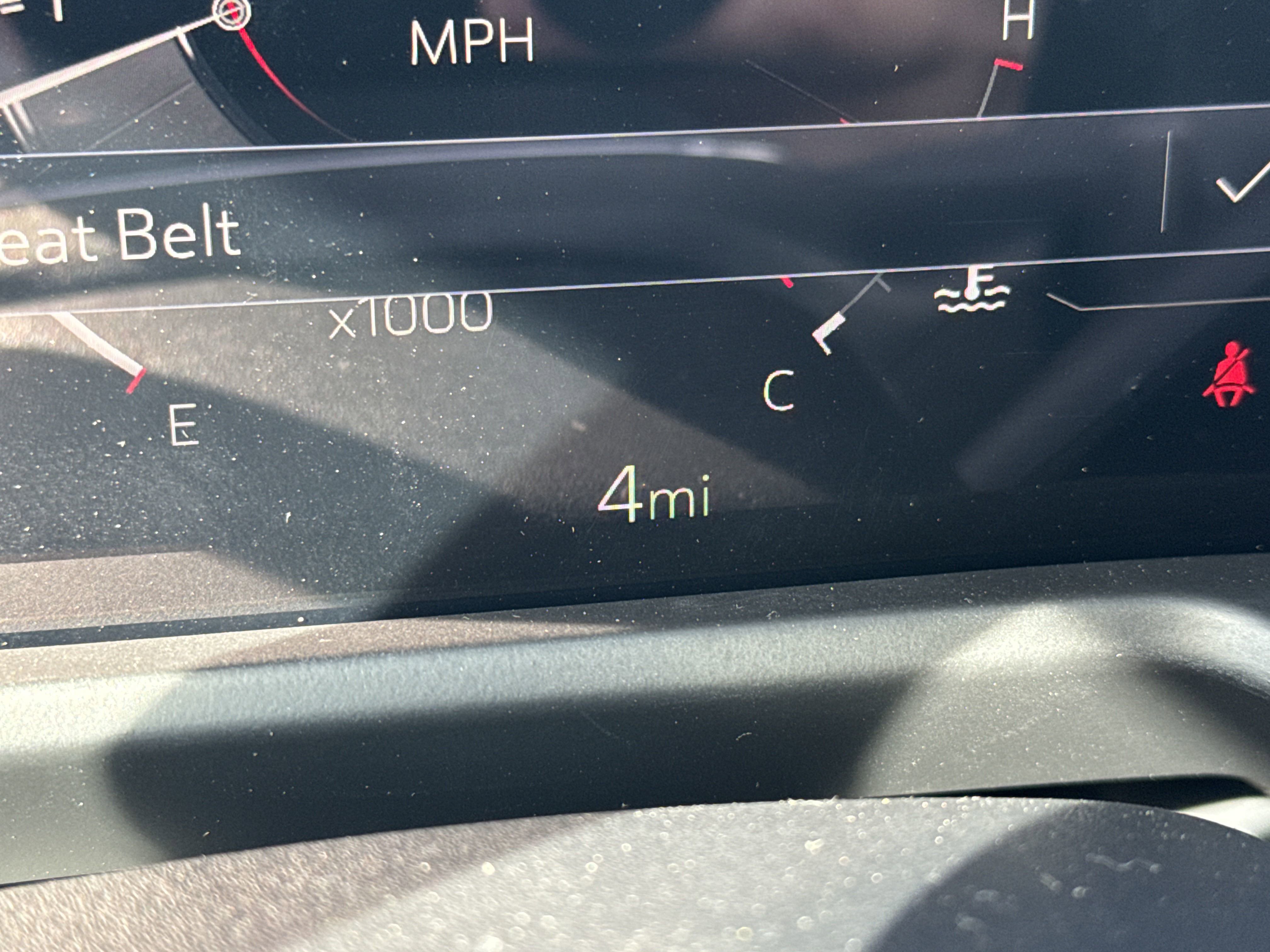 New 2025 GMC Acadia Elevation image 22