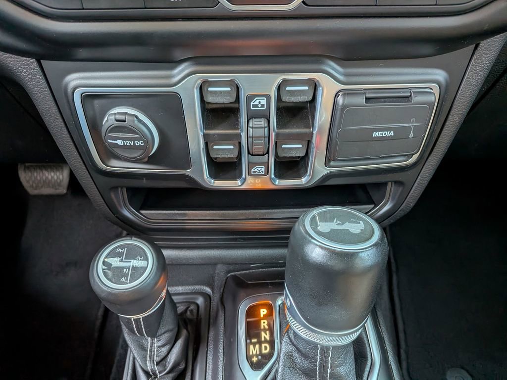 Used 2022 Jeep Wrangler Unlimited Sahara 4xe w/ Cold Weather Group image 23