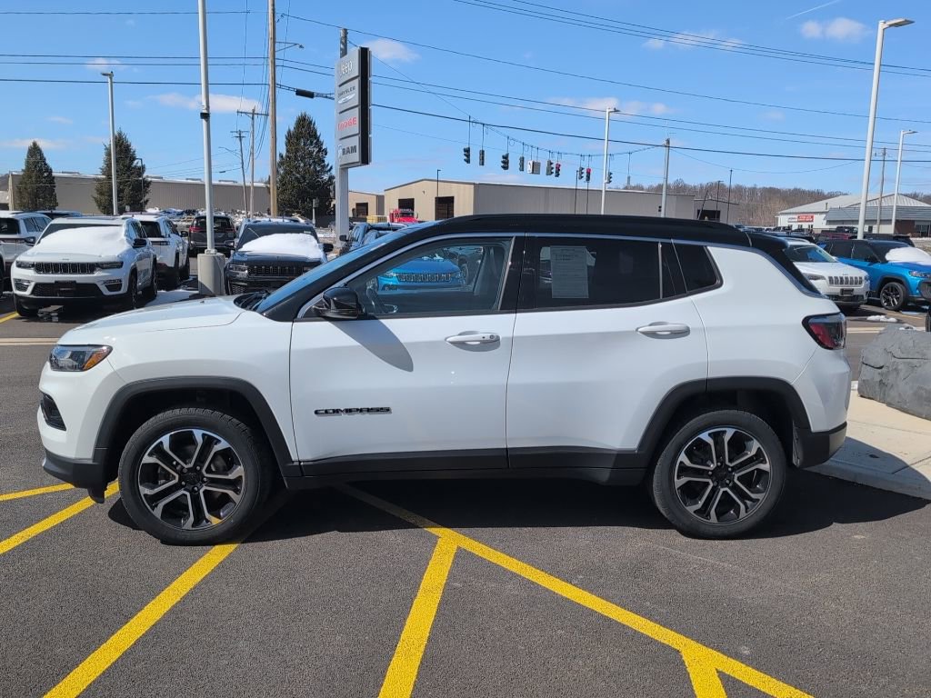 Used 2022 Jeep Compass Limited image 5