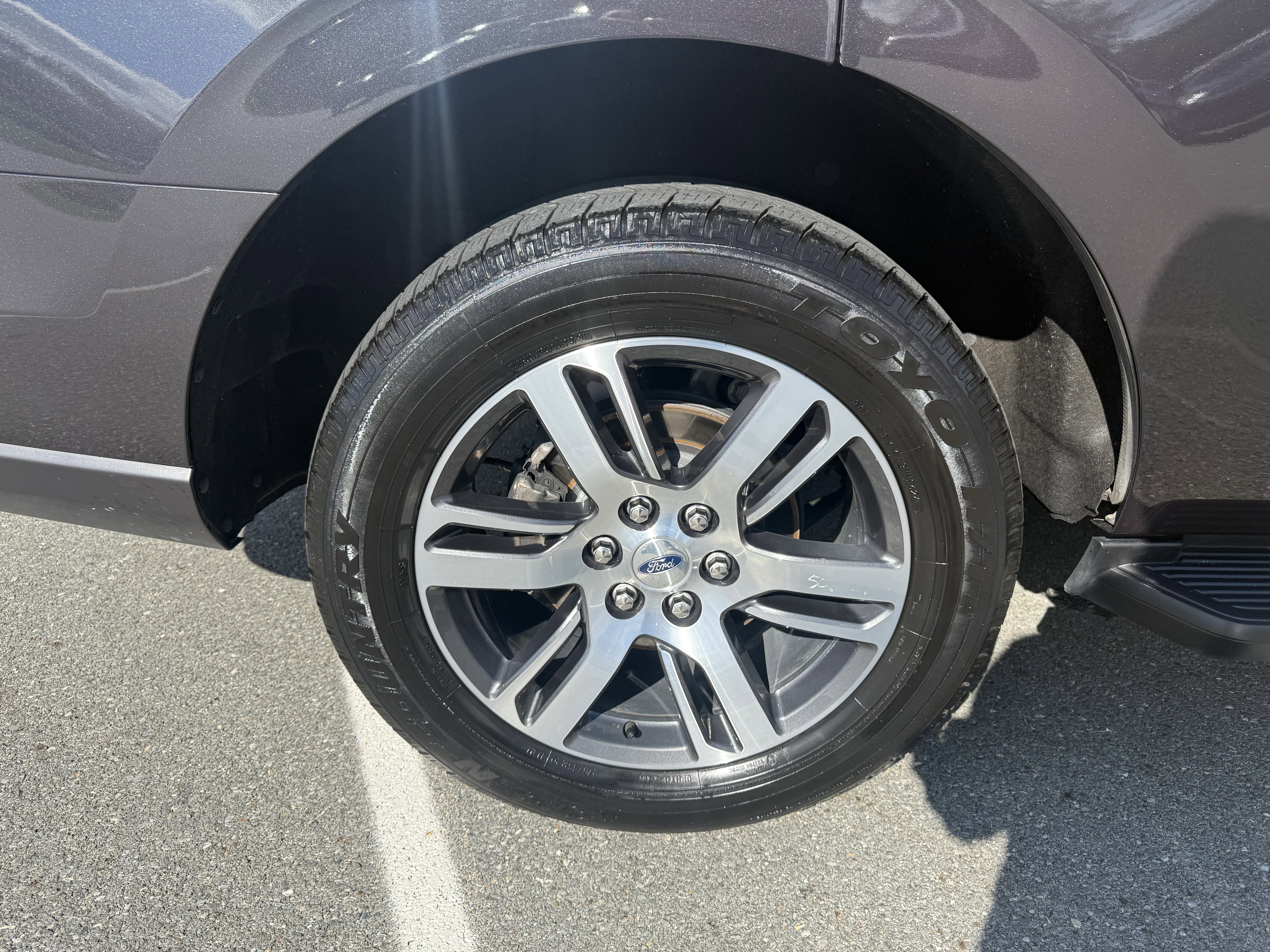 Used 2024 Ford Expedition Limited image 44