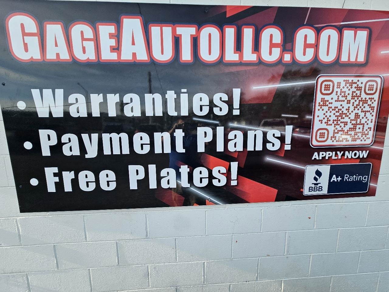 Used 2004 Chevrolet Cavalier Sedan w/ Preferred Equipment Group FWD image 17