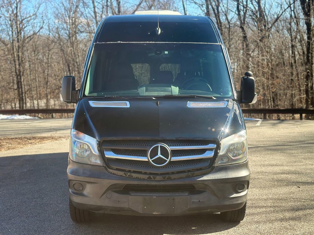 Used 2016 Mercedes-Benz Sprinter 3500 image 2