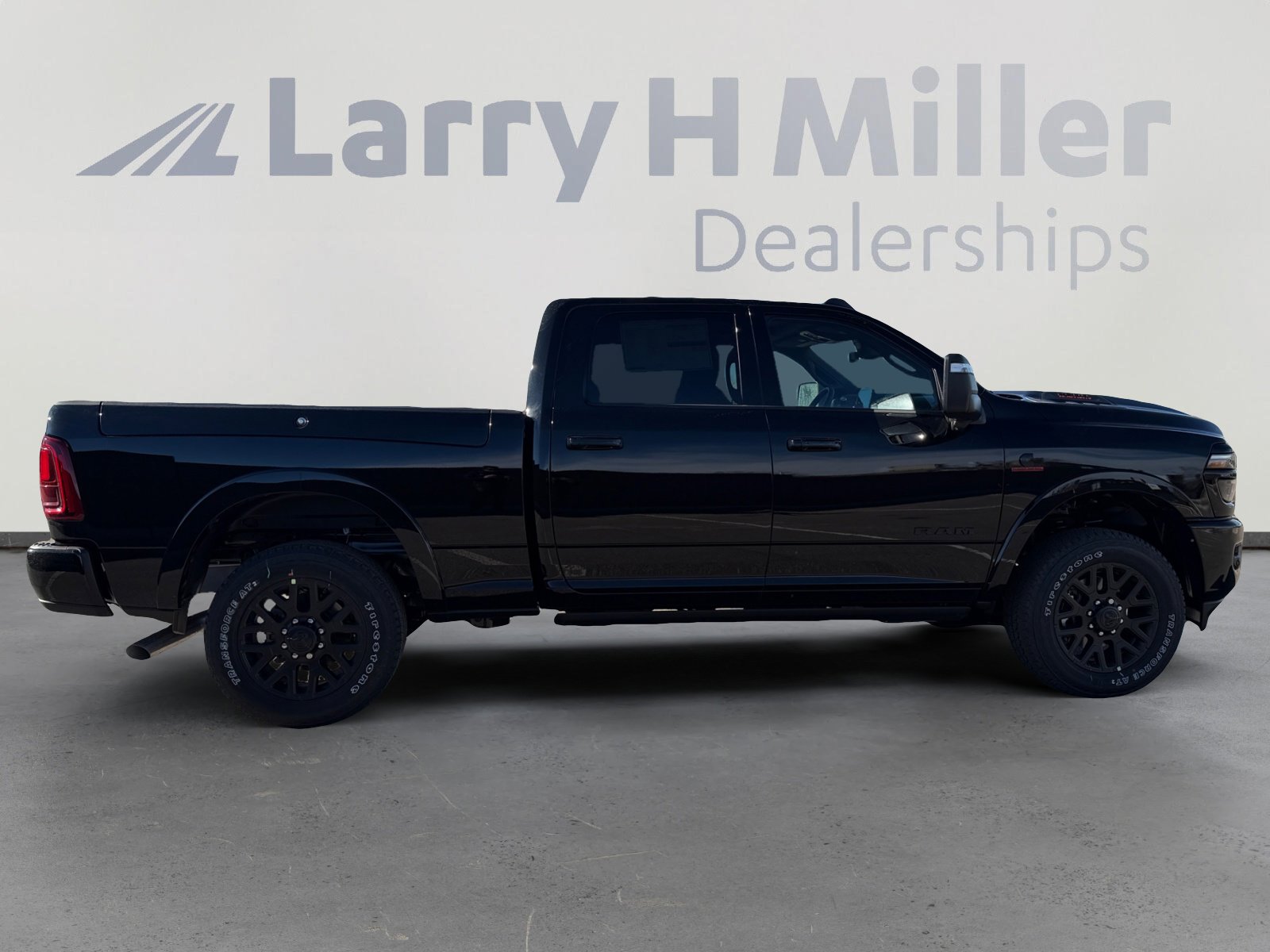 New 2026 RAM 2500 Limited image 7