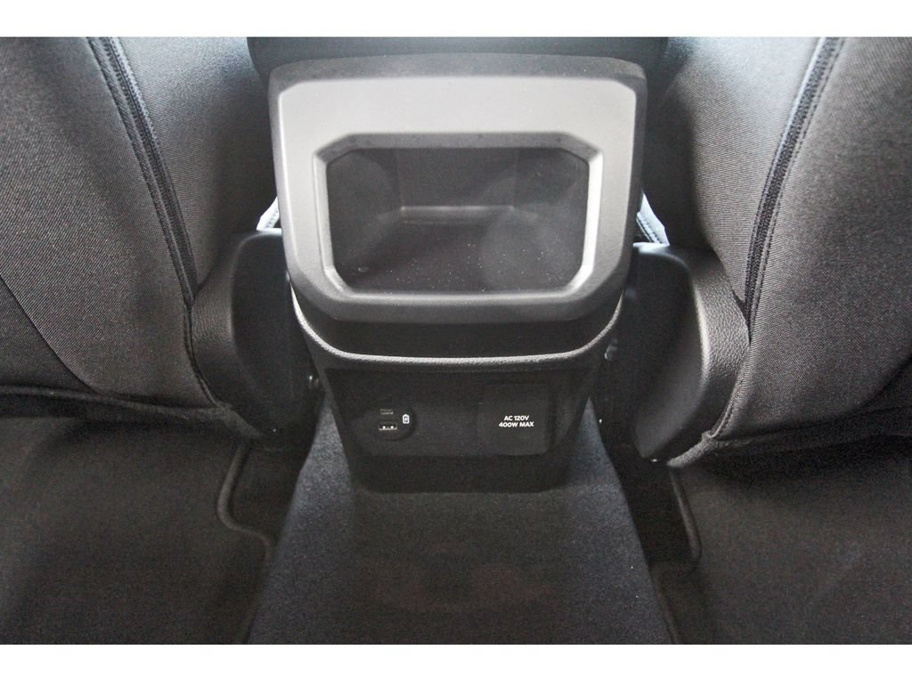 Used 2025 Ford Ranger XLT w/ Equipment Group 301A High AWD/4WD image 15