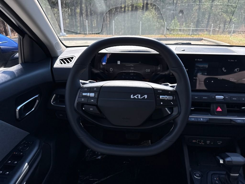 Used 2025 Kia K4 EX FWD image 19