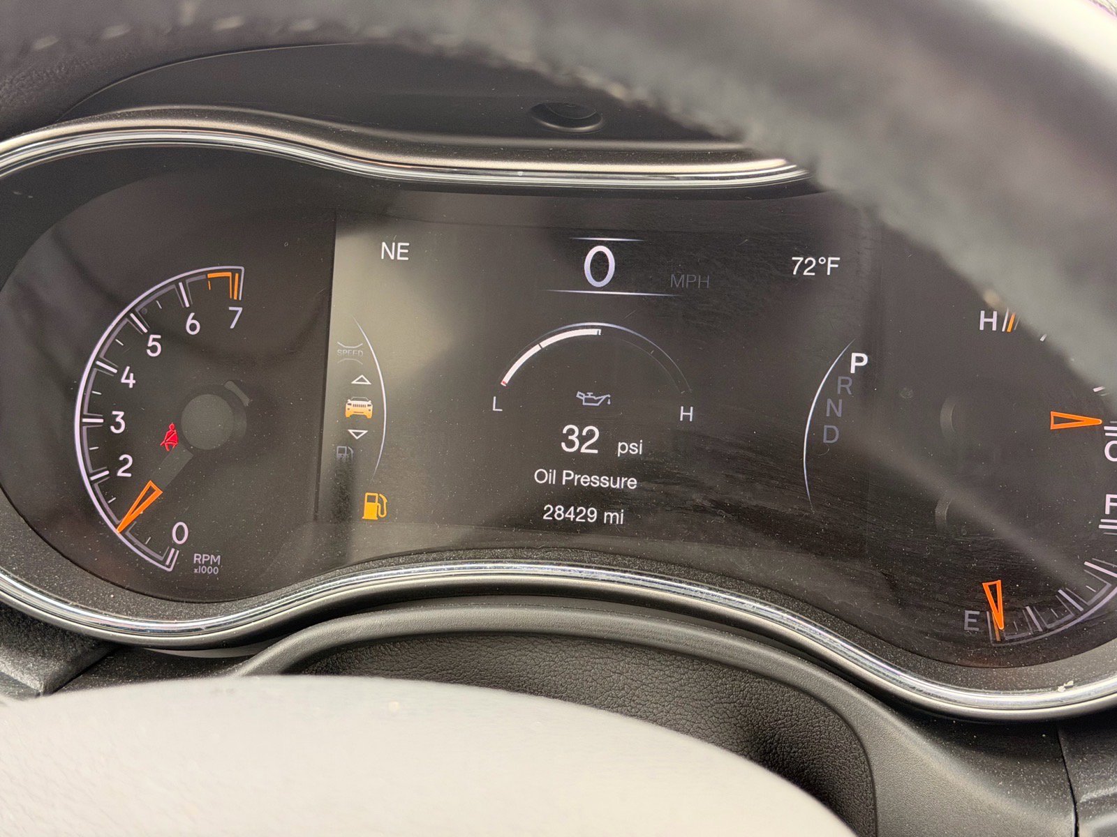 Used 2022 Jeep Grand Cherokee Laredo X image 17