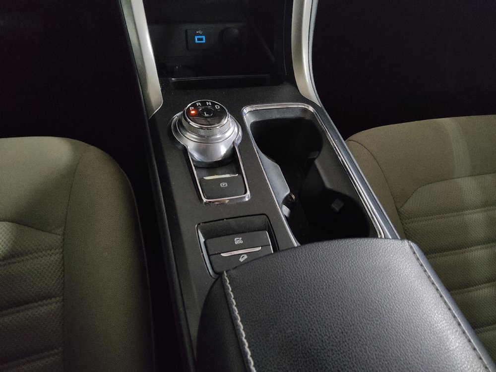 Used 2018 Ford Fusion S FWD image 26
