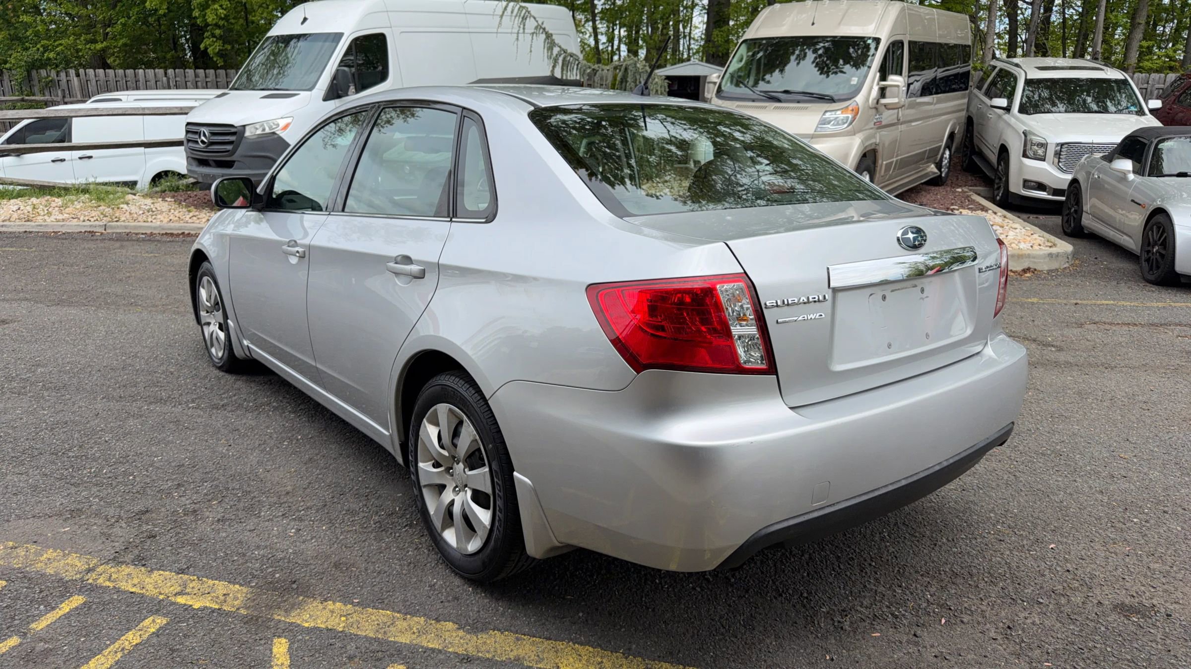 Used 2011 Subaru Impreza 2.5i AWD/4WD image 7