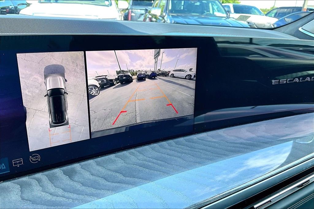 Used 2025 Cadillac Escalade IQ Luxury 2 w/ LPO, Premium Carpet Package AWD/4WD image 14