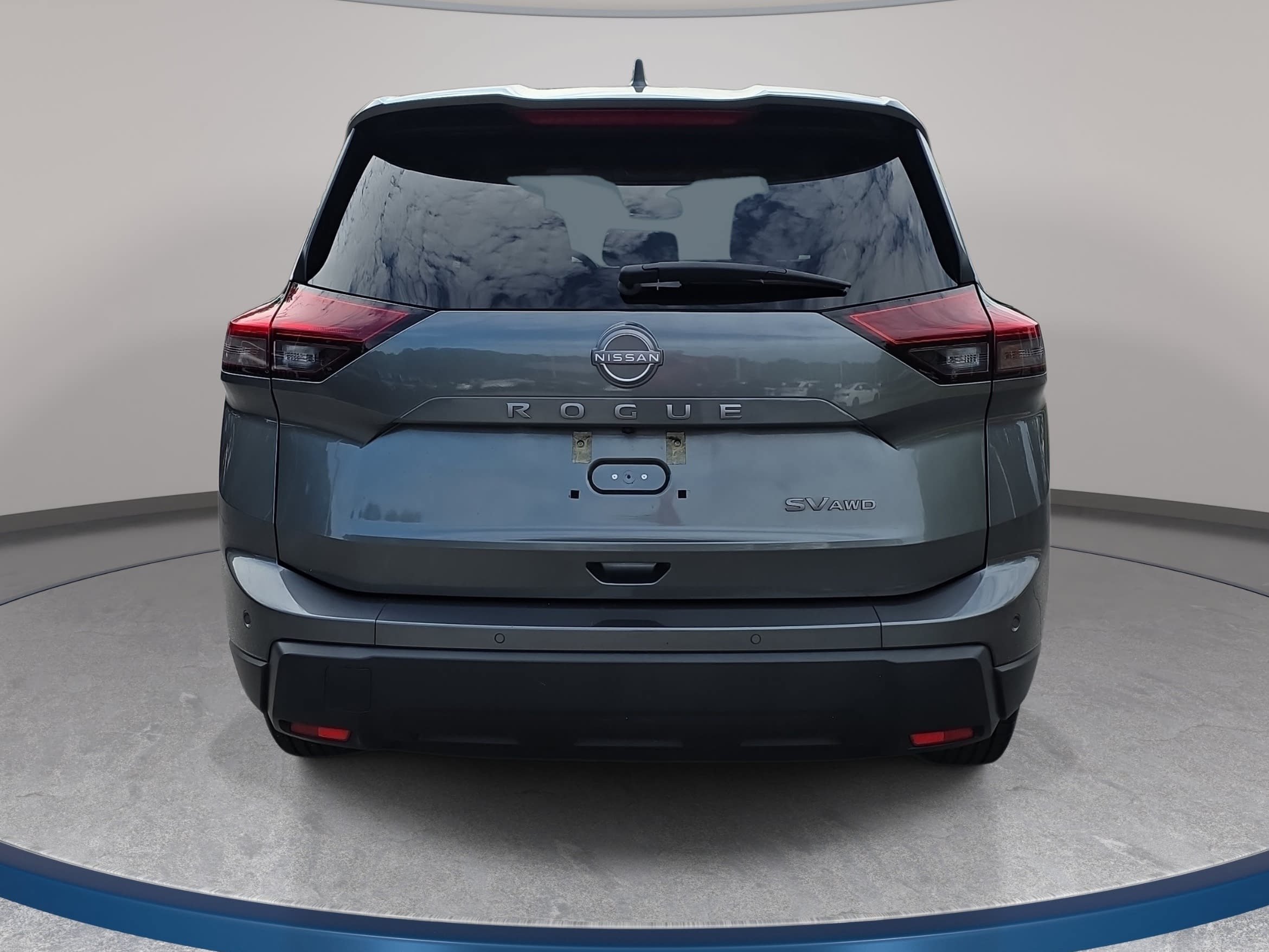Used 2024 Nissan Rogue SV AWD/4WD image 6