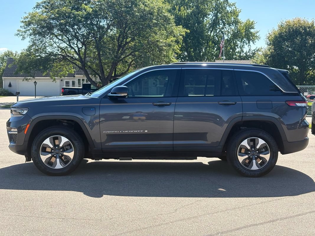 Used 2022 Jeep Grand Cherokee Limited 4xe AWD/4WD image 5