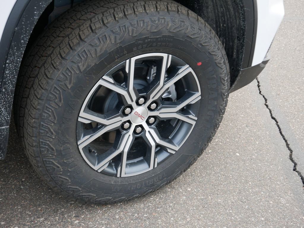 New 2026 GMC Acadia AT4 w/ Luxury Package AWD/4WD image 6