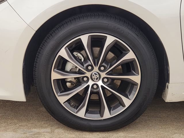 Used 2018 Toyota Avalon XLE FWD image 8