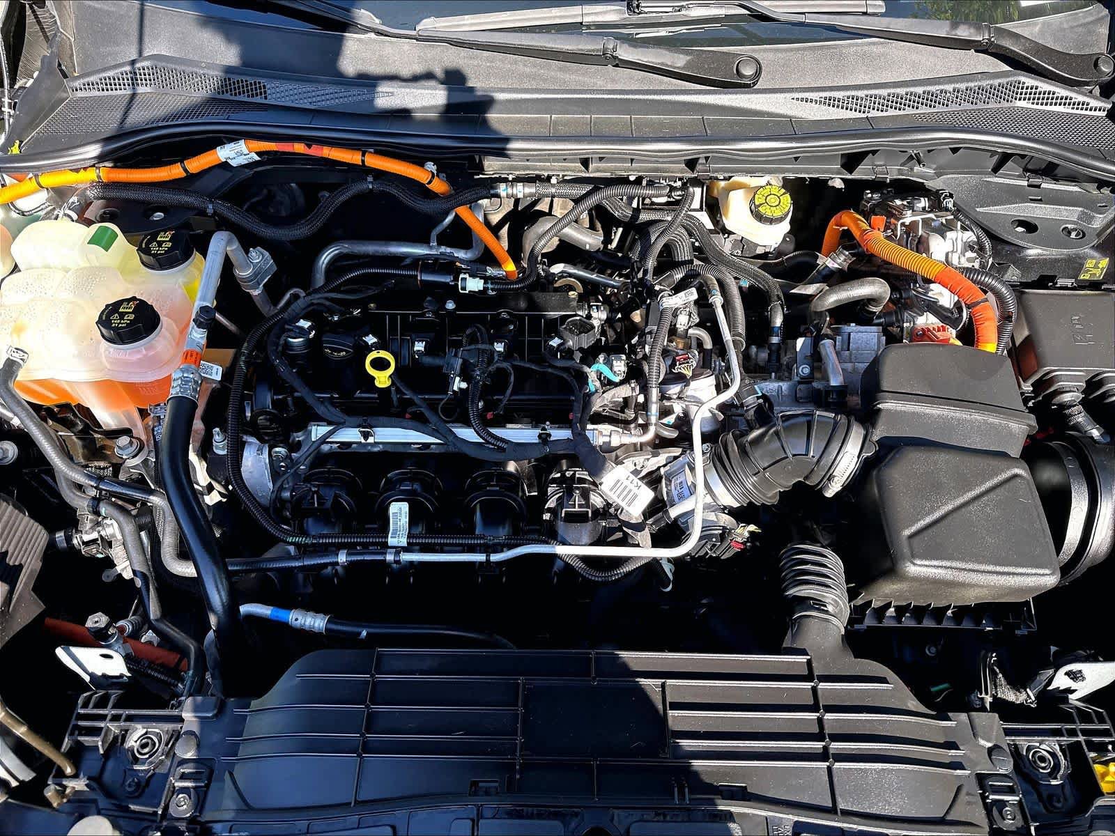 Used 2021 Ford Escape SE w/ Convenience Package FWD image 13