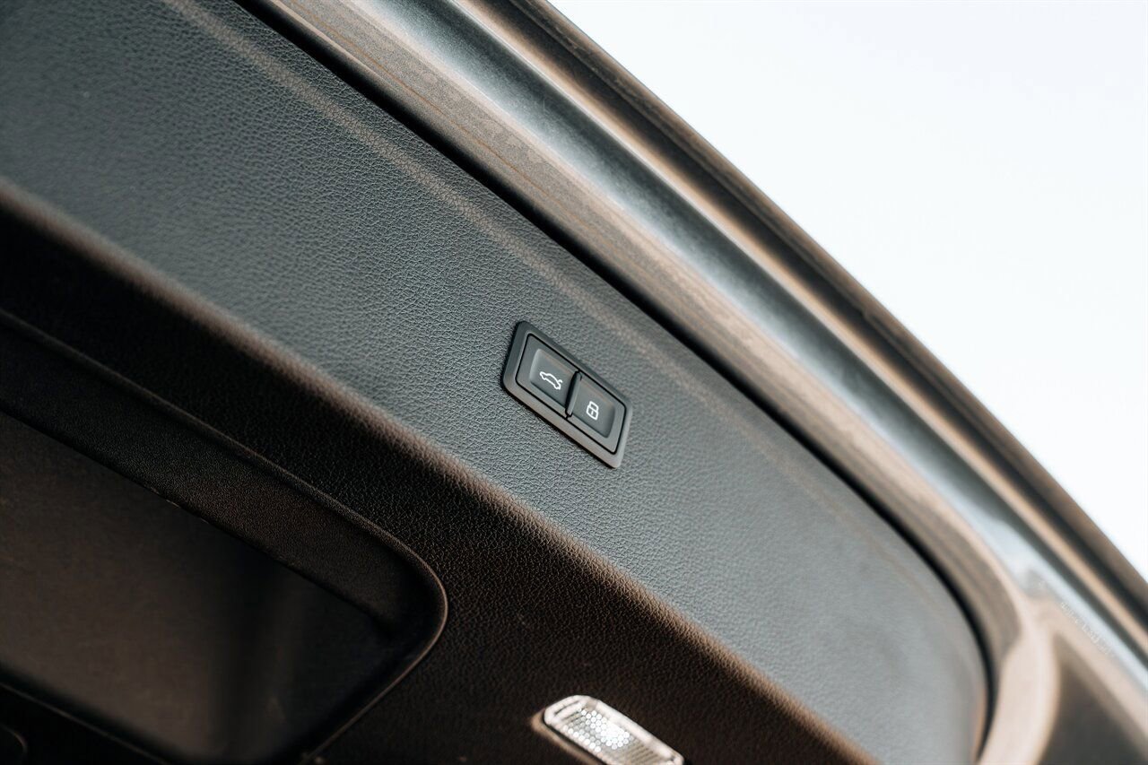 Used 2020 Audi Q5 2.0T Premium Plus w/ Premium Plus Package image 40