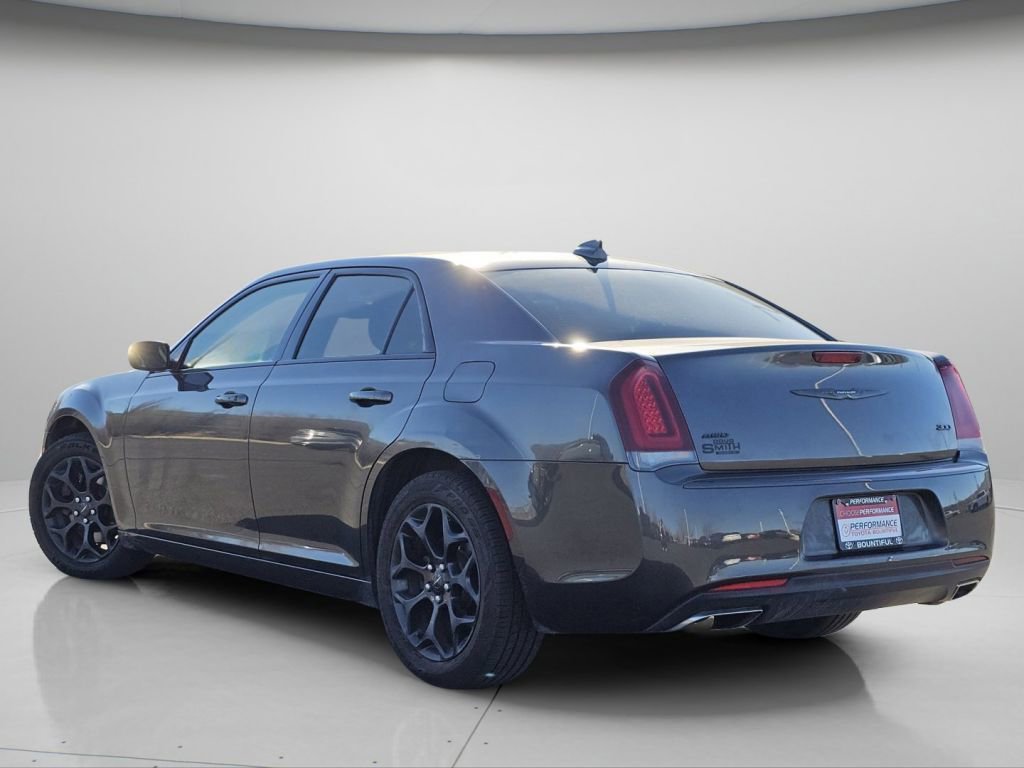 Used 2020 Chrysler 300 Touring w/ Sport Appearance Package image 21