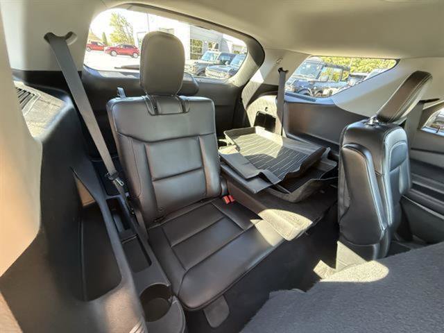 Certified 2021 Ford Explorer XLT w/ Equipment Group 202A image 26