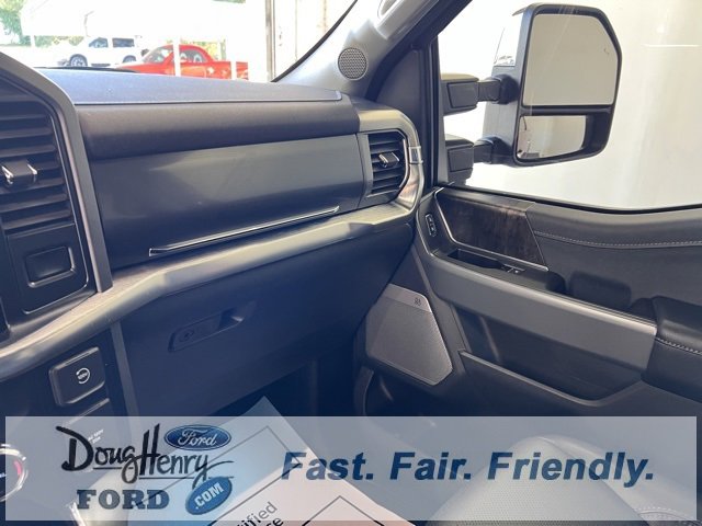 Used 2022 Ford F150 Lariat w/ Max Trailer Tow Package image 40