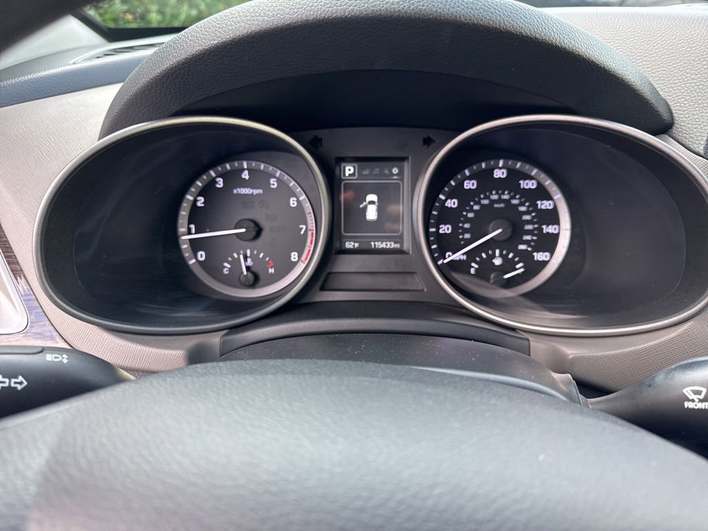 Used 2018 Hyundai Santa Fe Sport image 24