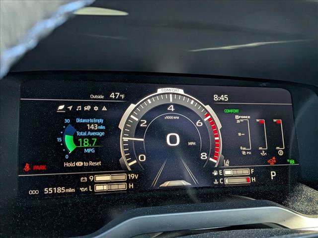 Used 2022 Toyota Tundra Platinum w/ Advanced Package AWD/4WD image 10