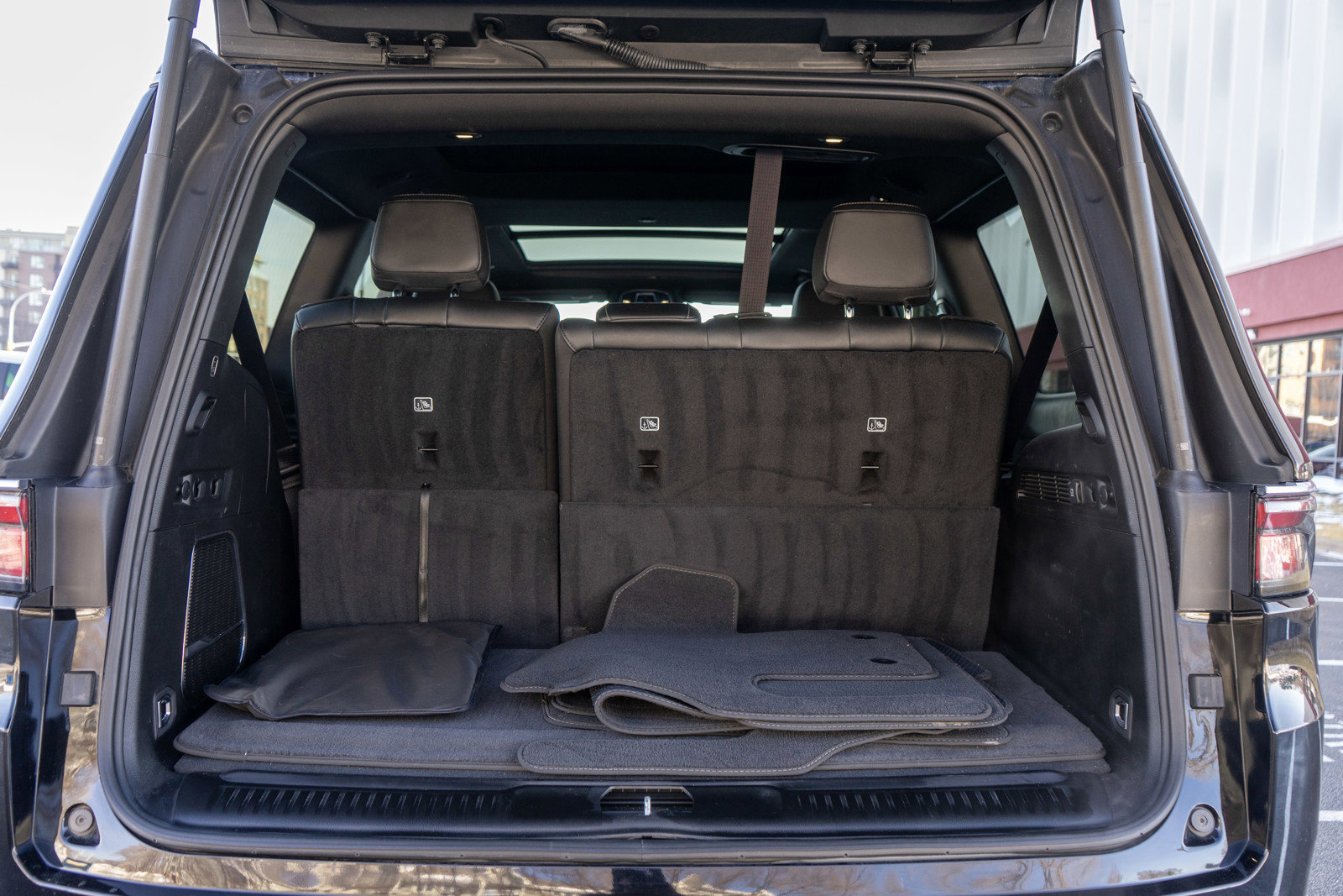 Used 2022 Jeep Wagoneer Series I w/ Convenience Group I image 9