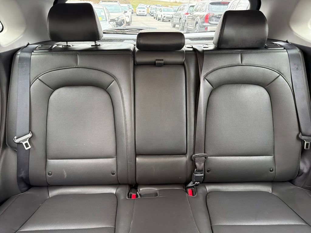 Used 2023 Hyundai Kona Limited image 37