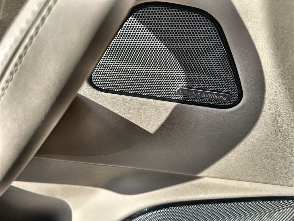 Used 2023 Maserati Levante Modena image 23