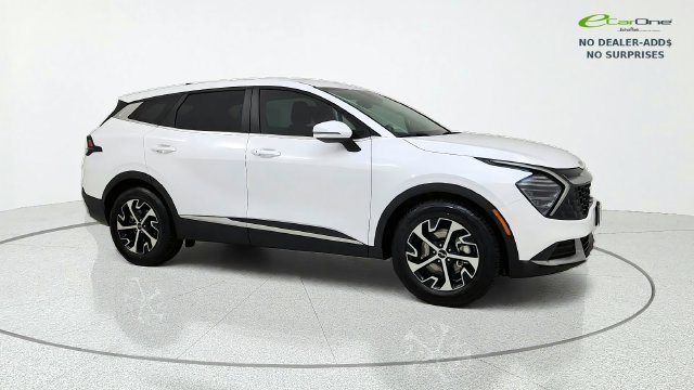 Used 2025 Kia Sportage EX FWD image 10