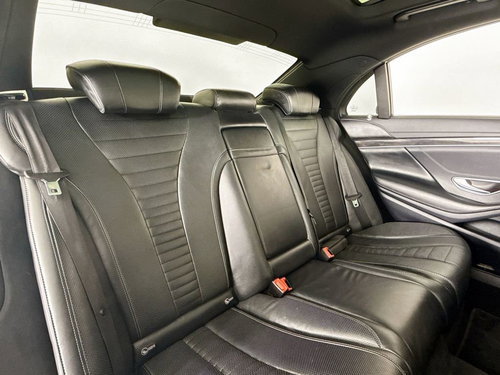 Used 2020 Mercedes-Benz S 560 Sedan image 15