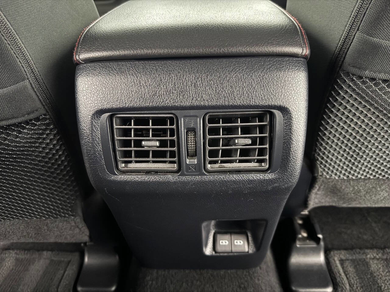 Used 2024 Toyota 4Runner TRD Off-Road image 25