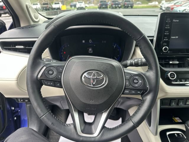 Certified 2022 Toyota Corolla Cross XLE AWD/4WD image 12
