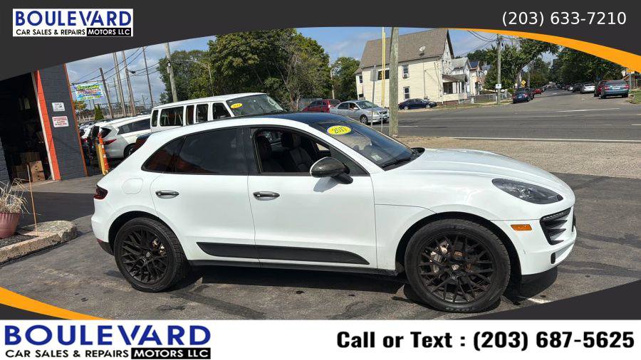 Used 2017 Porsche Macan S image 8