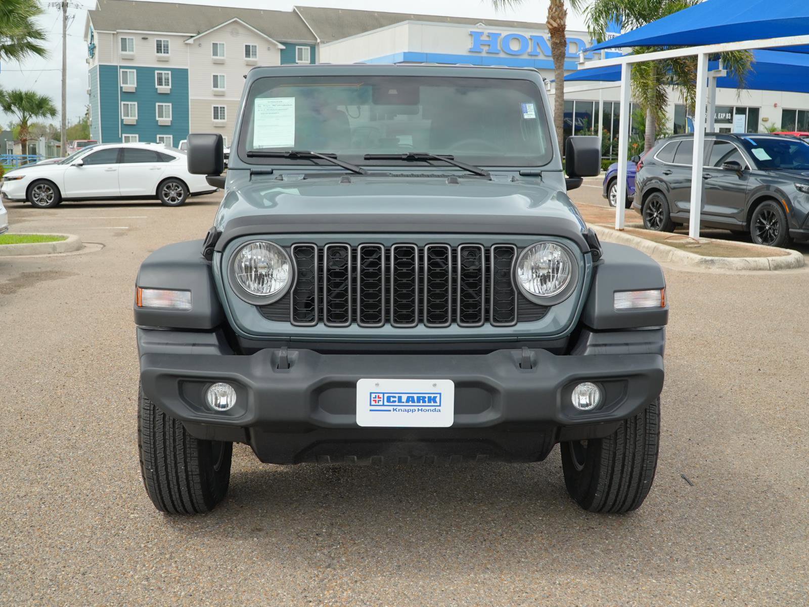 Used 2025 Jeep Wrangler Sport S image 2