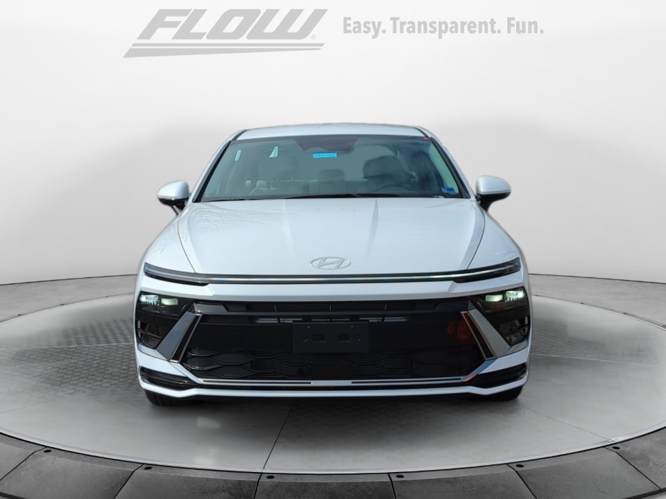 New 2026 Hyundai Sonata SEL FWD image 2