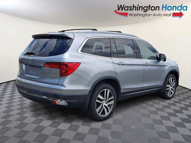 Used 2016 Honda Pilot Touring image 6