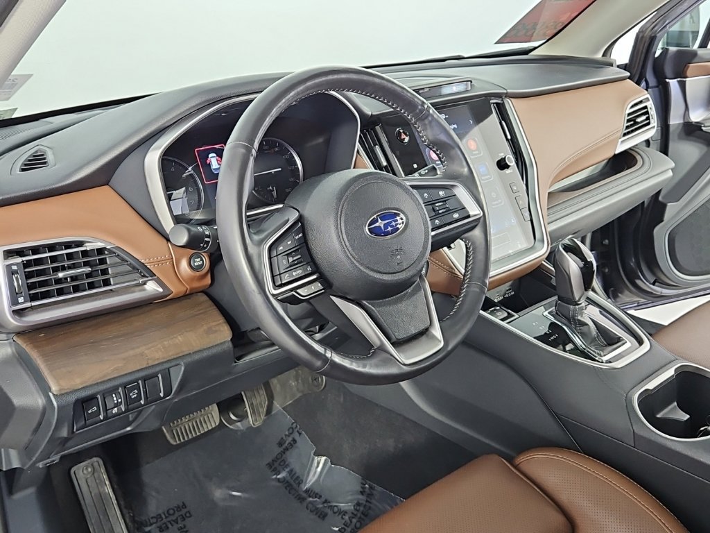 Certified 2025 Subaru Outback Touring XT AWD/4WD image 31