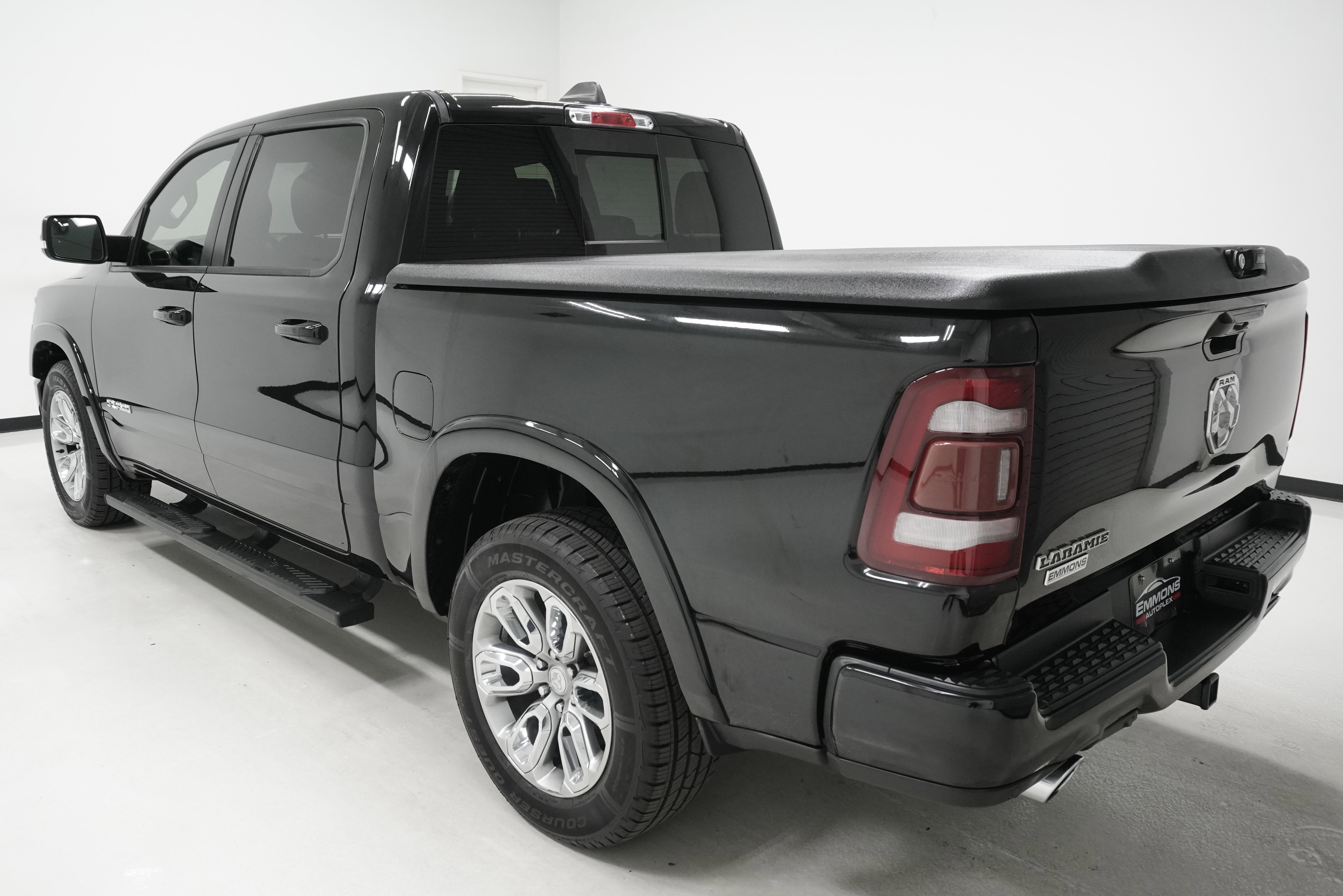 Used 2019 RAM 1500 Laramie w/ Sport Appearance Package RWD image 5