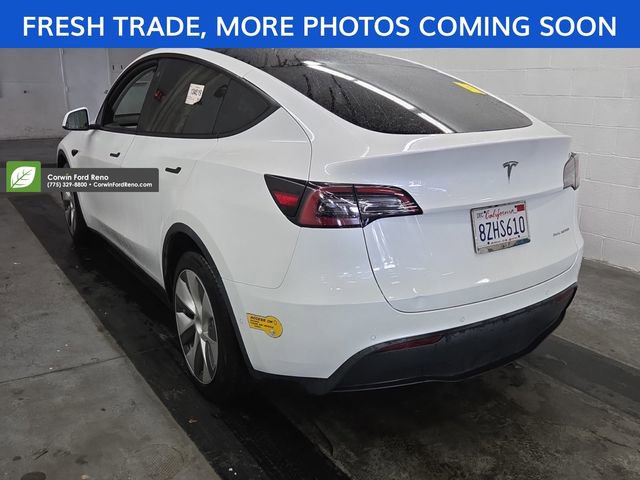 Used 2022 Tesla Model Y Long Range image 5