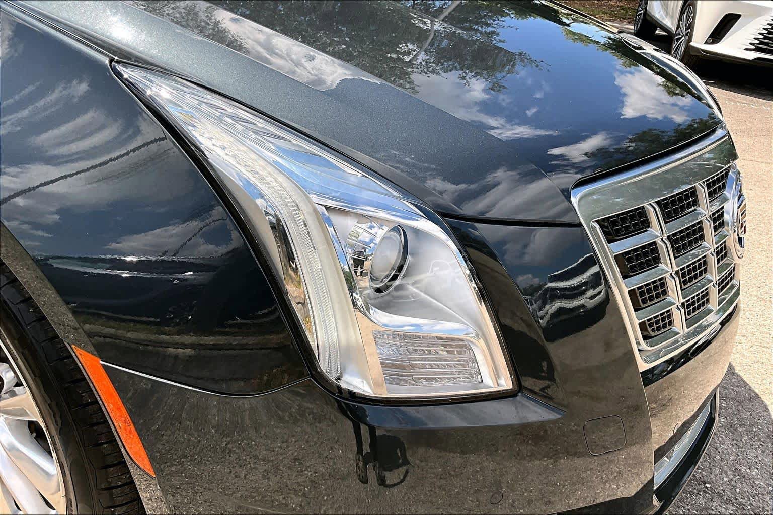 Used 2013 Cadillac XTS Luxury w/ Driver Awareness Package AWD/4WD image 28