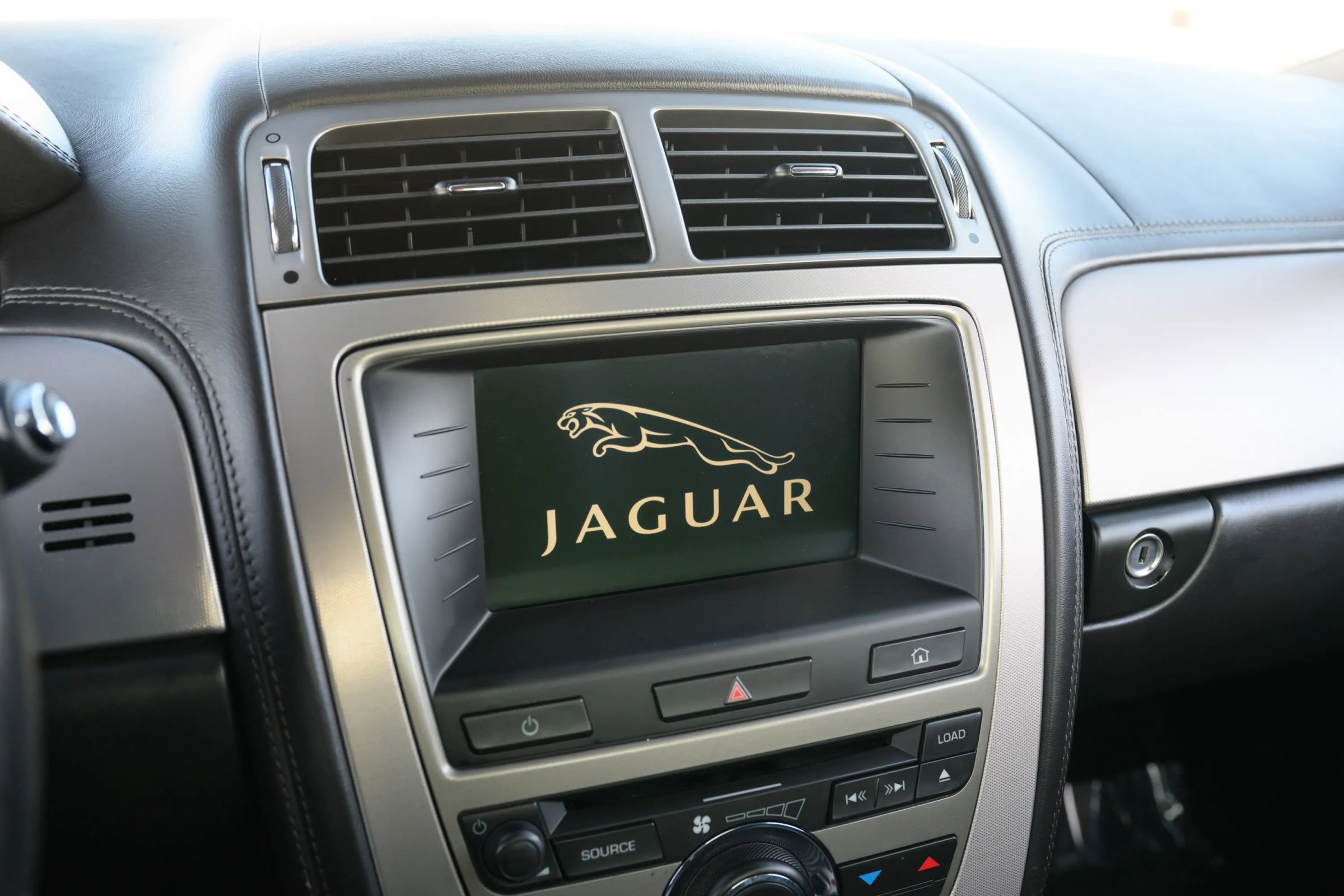 Used 2007 Jaguar XK Coupe image 34