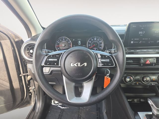 Used 2023 Kia Forte LXS image 12