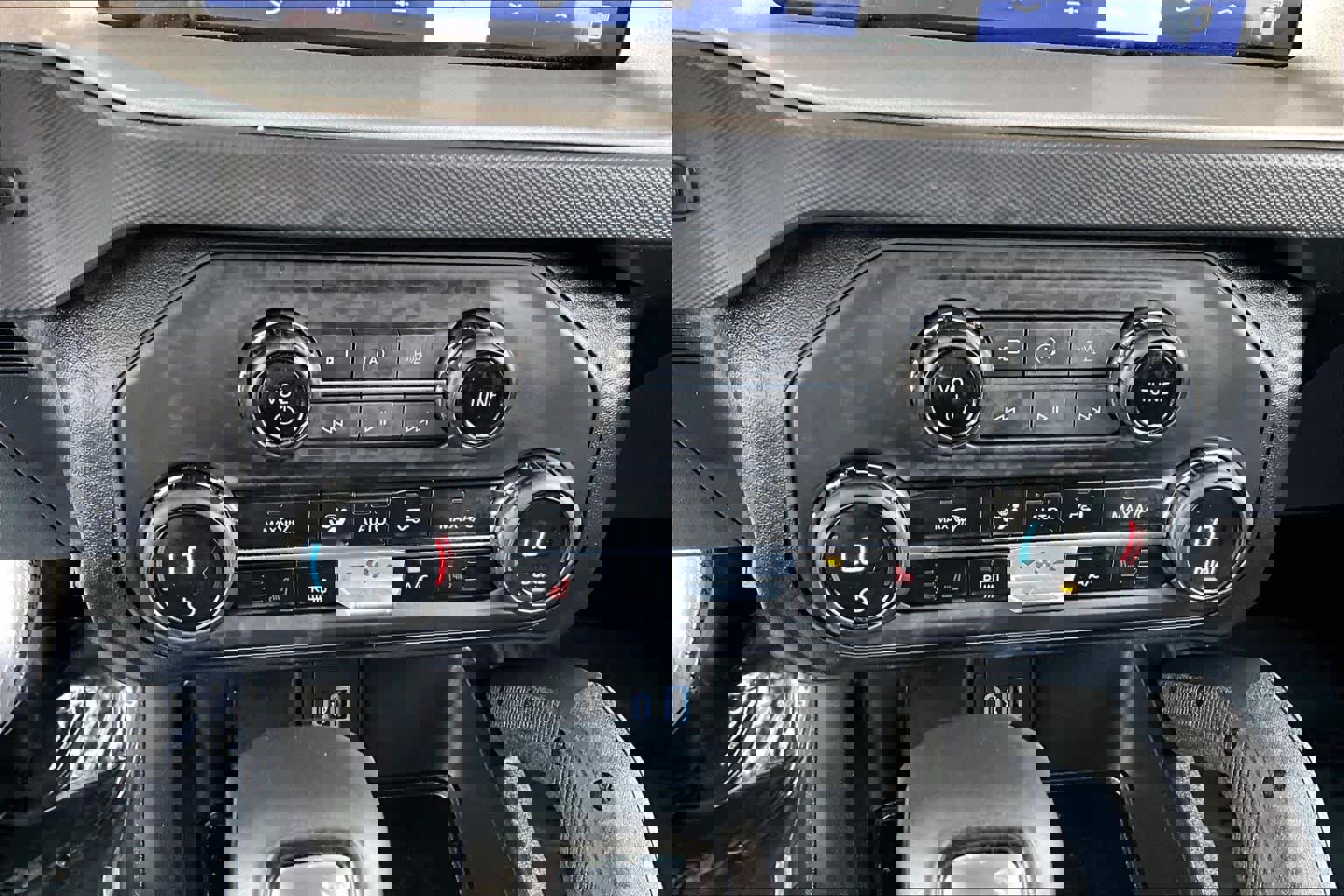 Used 2023 Ford Bronco Raptor image 32