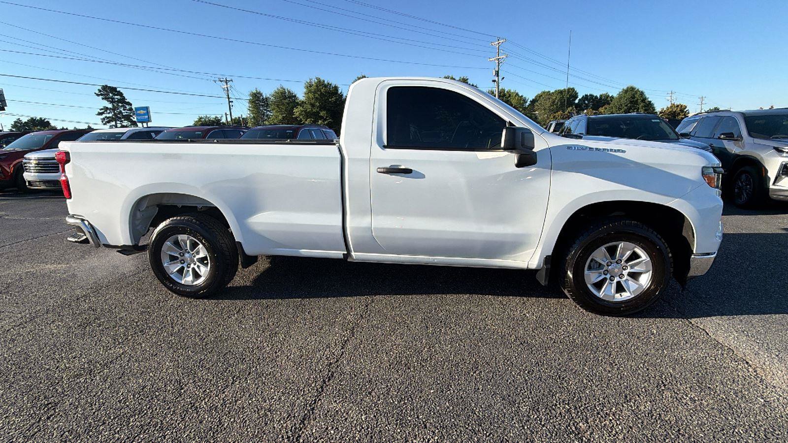 Used 2022 Chevrolet Silverado 1500 W/T RWD image 7