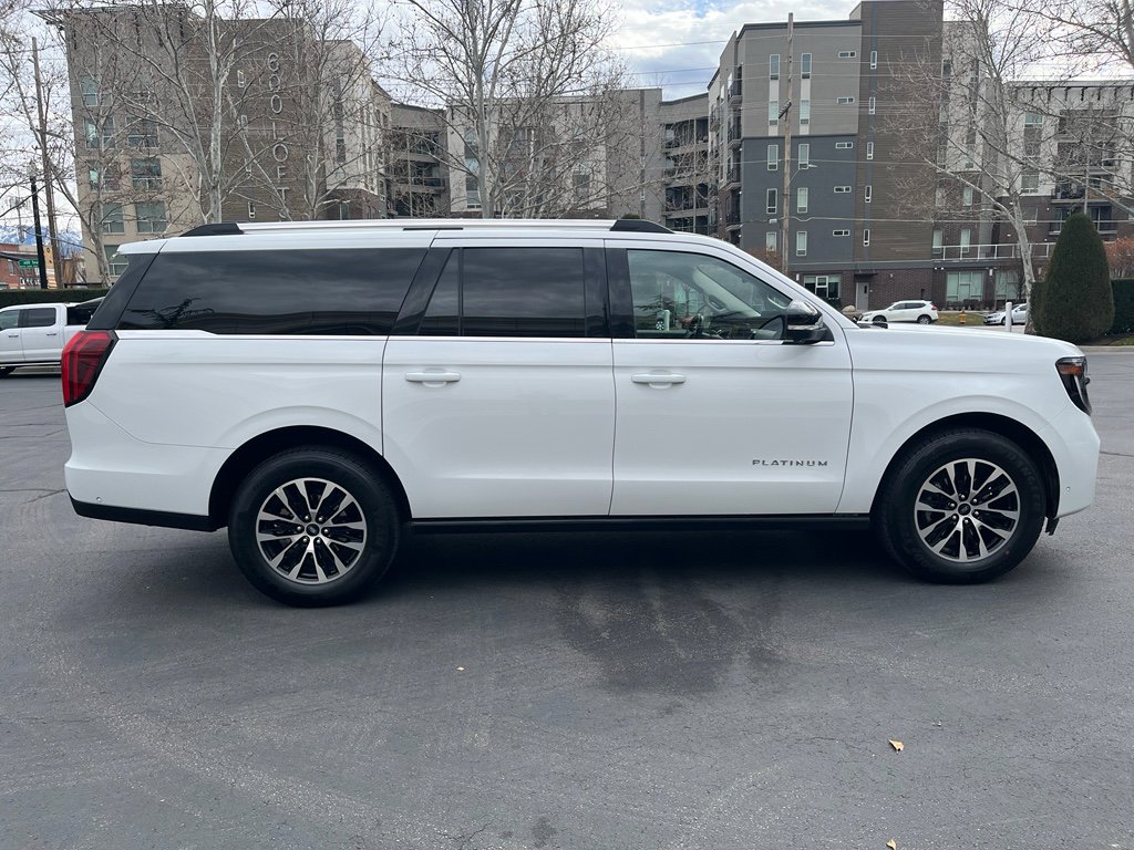Used 2025 Ford Expedition Max Platinum AWD/4WD image 6