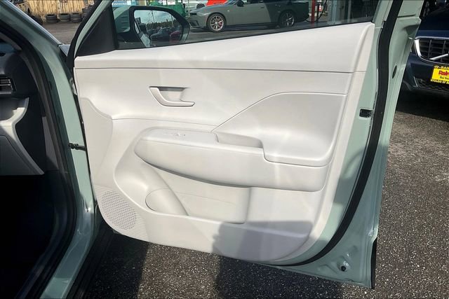 New 2026 Hyundai Kona SE AWD/4WD image 22