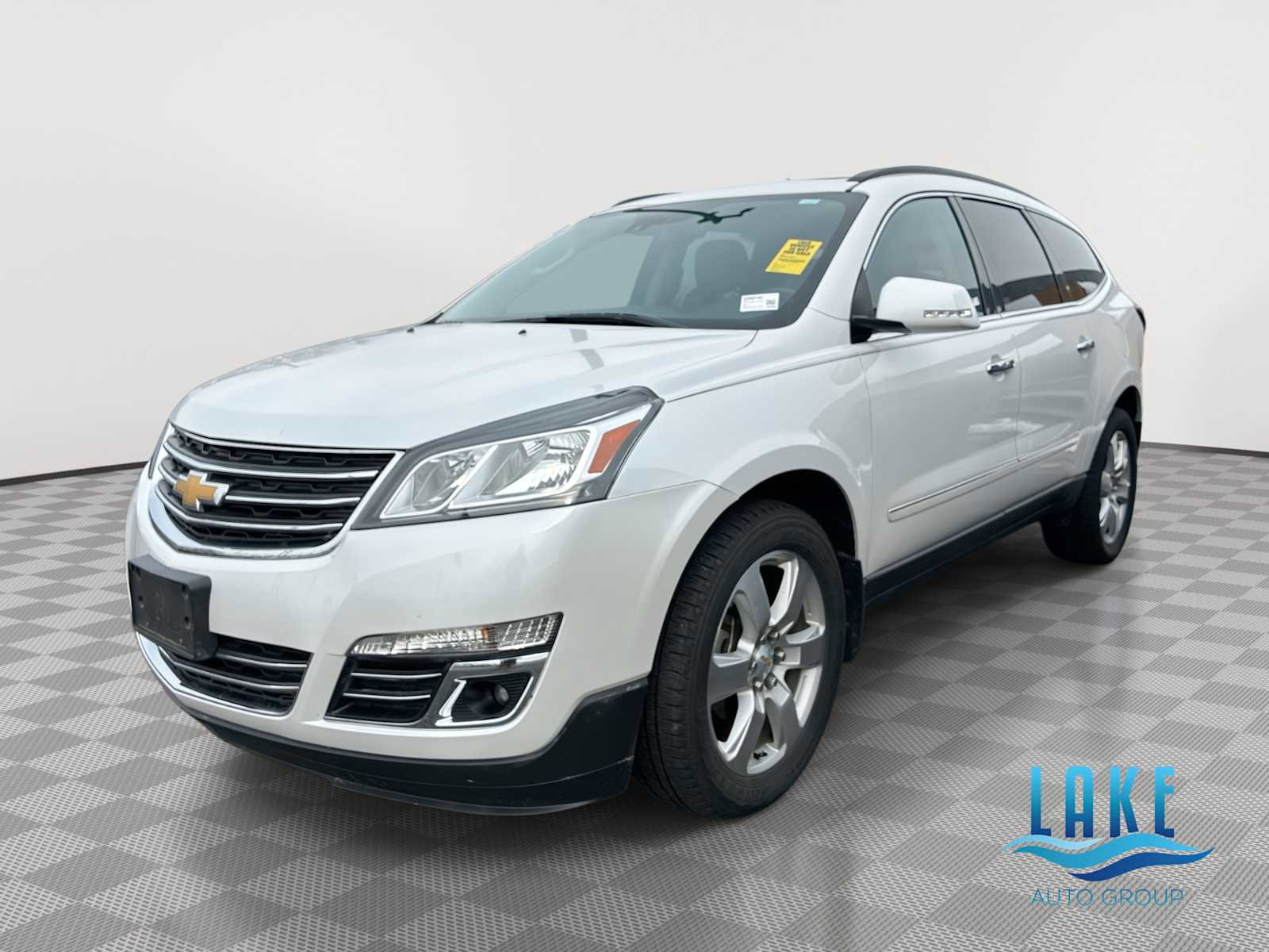 Used 2017 Chevrolet Traverse Premier video 1